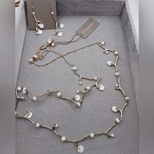 Tommy Bahama Gold and White Pearl Necklace & Earrings Set NWT